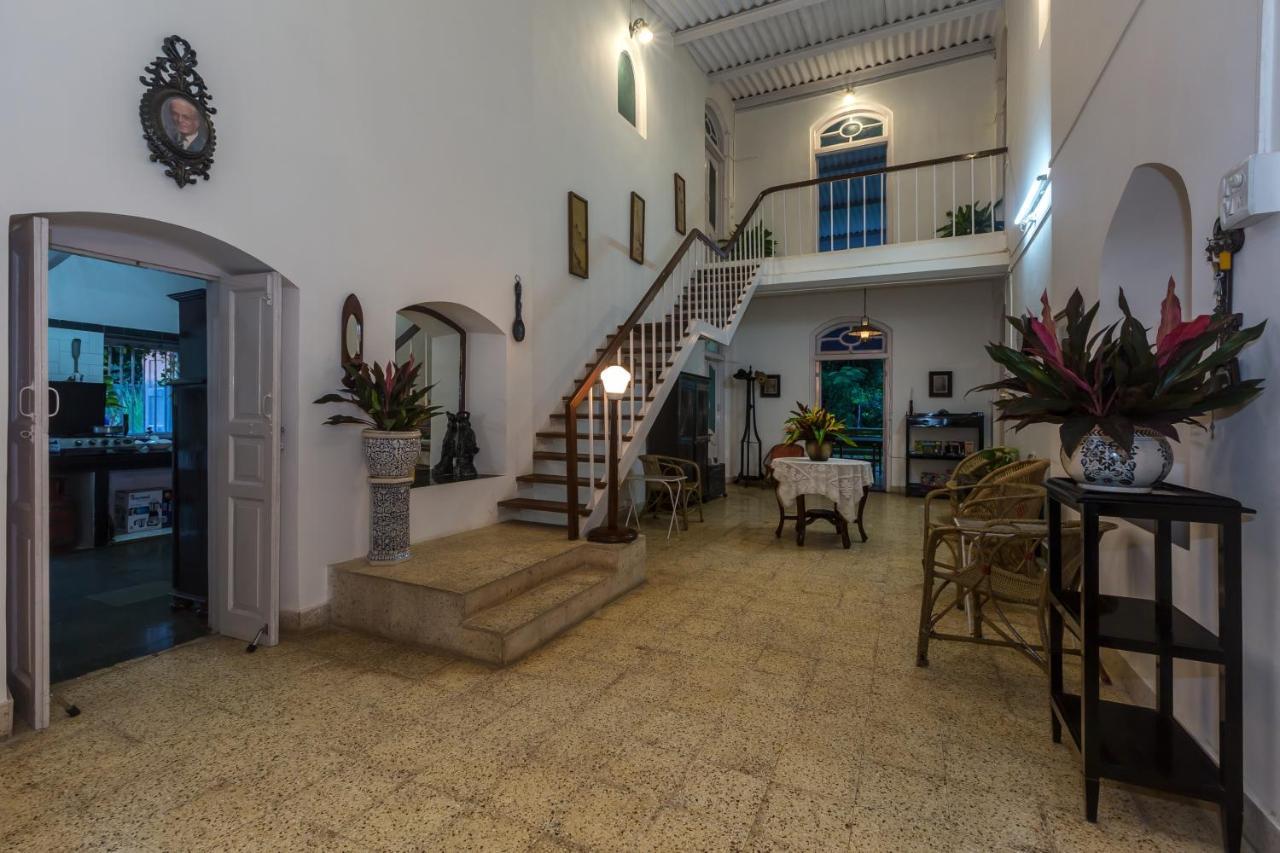 Saffronstays Firdaus Baug Khamshet Dış mekan fotoğraf