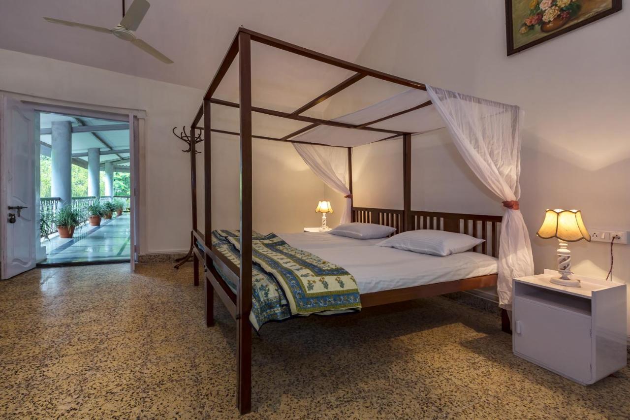 Saffronstays Firdaus Baug Khamshet Dış mekan fotoğraf